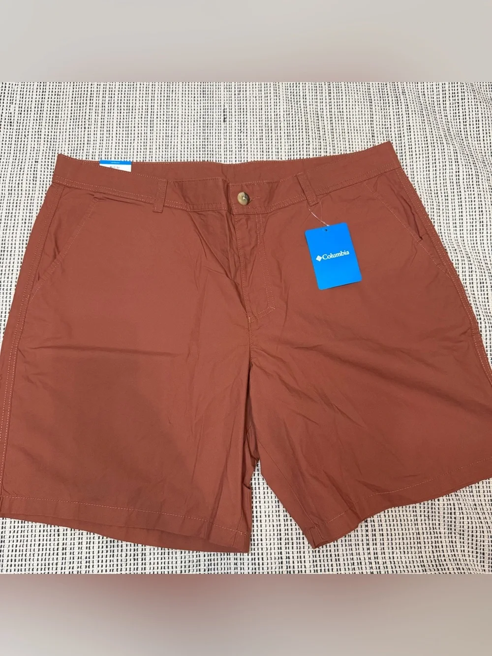 Men’s Columbia Chino Shorts Terracotta Mens 38 X 8” Inseam NWTWashed Out Shorts
